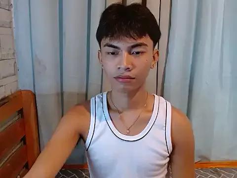 urguy_marco from StripChat