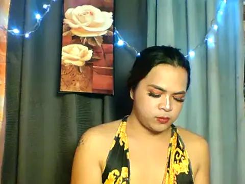 urlovely_marjorie from StripChat is Freechat