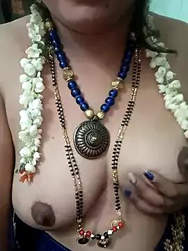 Urmila_555 from StripChat is Freechat
