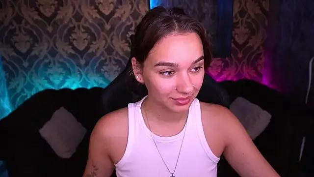 UrMuseOn from StripChat