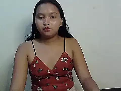 UrwildAsian from StripChat is Freechat