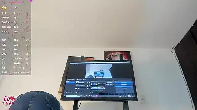 Try our streaming cams variety and talk on a personal level with our adorable girls streamers, showing off their bountiful shapes and dildos.