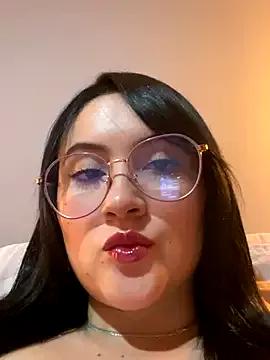 VALENORTIZ7 from StripChat is Freechat