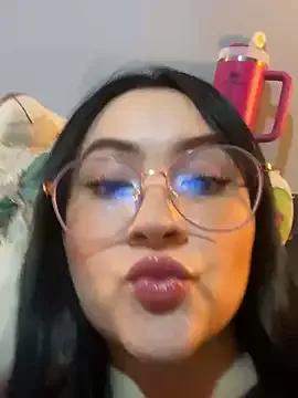 VALENORTIZ7 from StripChat is Freechat