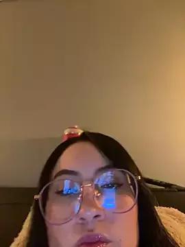 VALENORTIZ7 from StripChat is Freechat