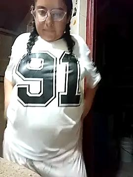 valentina568 from StripChat is Freechat