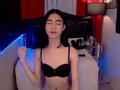 Valentina_Eloise from StripChat is Freechat