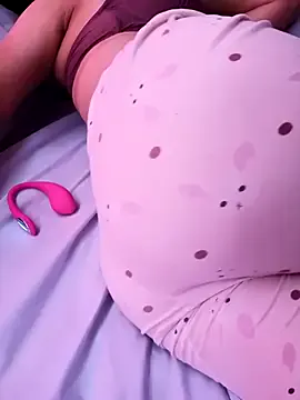 Valentina_morsh from StripChat is Freechat