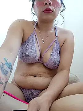 Valentina_squirt1 from StripChat is Freechat