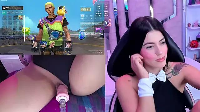 Try our streaming cams variety and talk on a personal level with our adorable girls streamers, showing off their bountiful shapes and dildos.