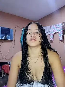 ValentinaMartel from StripChat is Freechat