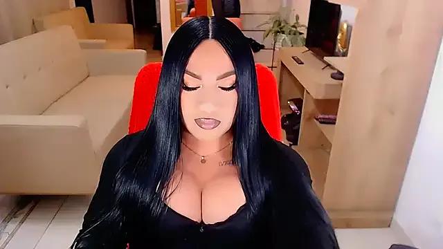 ValentinaQueenX from StripChat is Freechat