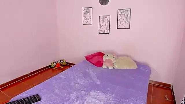 Try our streaming cams variety and talk on a personal level with our adorable girls streamers, showing off their bountiful shapes and dildos.
