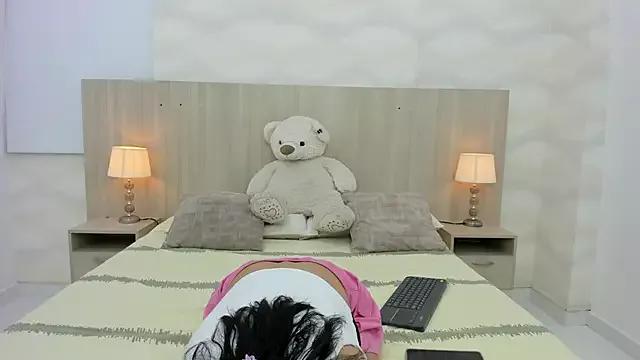 Try our streaming cams variety and talk on a personal level with our adorable girls streamers, showing off their bountiful shapes and dildos.