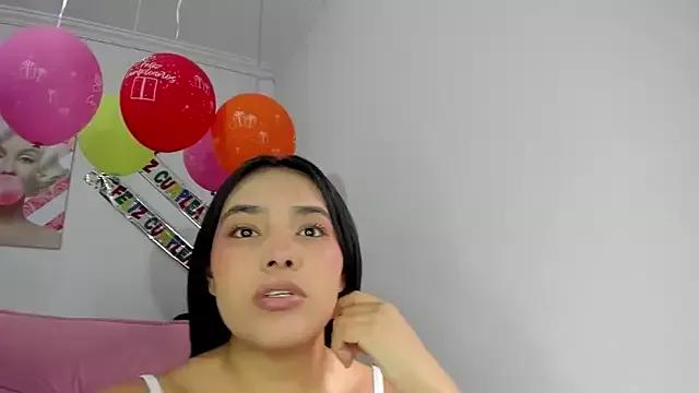 valeria_millers from StripChat is Freechat