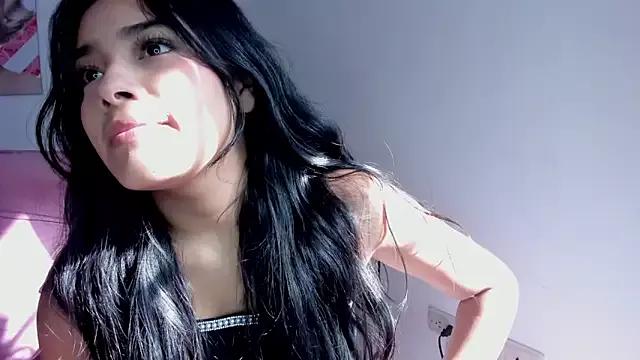 valeria_millers from StripChat is Freechat