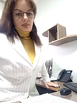 ValeriaLove43211 from StripChat is Freechat