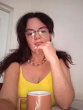 ValeriaLove43211 from StripChat is Freechat