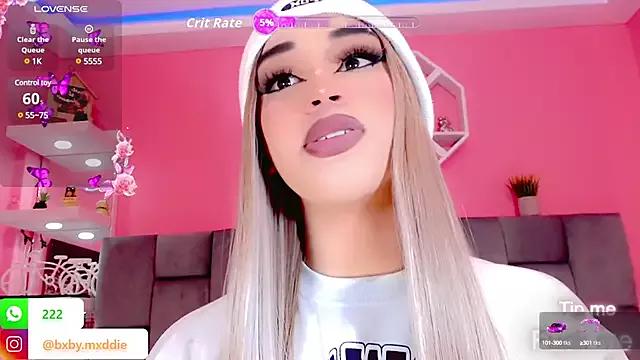 Try our streaming cams variety and talk on a personal level with our adorable girls streamers, showing off their bountiful shapes and dildos.