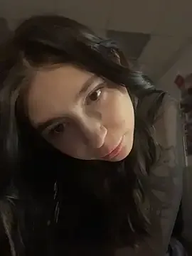 Valerie_Ohara from StripChat is Freechat