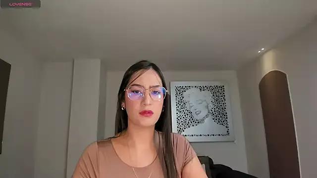 ValeriePratt from StripChat is Freechat