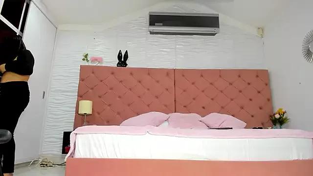 valerIia_hardy from StripChat is Freechat