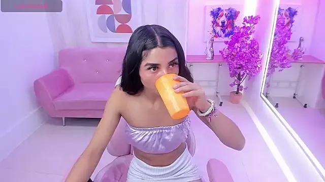 Try our streaming cams variety and talk on a personal level with our adorable girls streamers, showing off their bountiful shapes and dildos.