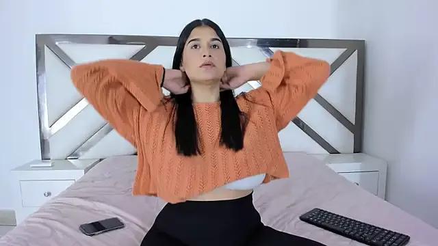 Valerosse1 from StripChat is Freechat
