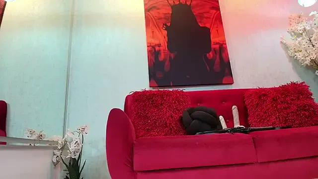 Valery_mansonn from StripChat is Freechat