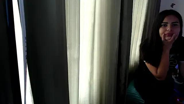 Valeryxs from StripChat is Freechat