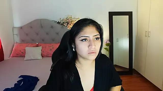 valeska_kailani from StripChat is Freechat