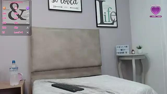Try our streaming cams variety and talk on a personal level with our adorable girls streamers, showing off their bountiful shapes and dildos.