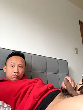 vallent970 on StripChat 