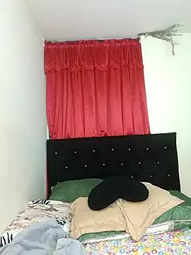 Vamanda05 from StripChat is Freechat