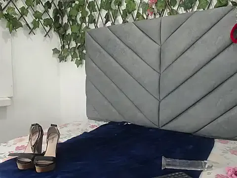 vamaras from StripChat is Freechat