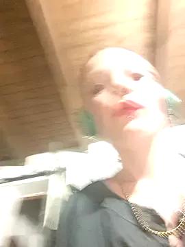 vampvanna23 from StripChat is Freechat