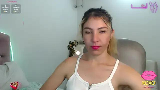 vanessa_21__ from StripChat is Freechat