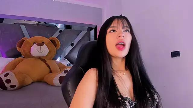 VanessaDuval from StripChat is Freechat