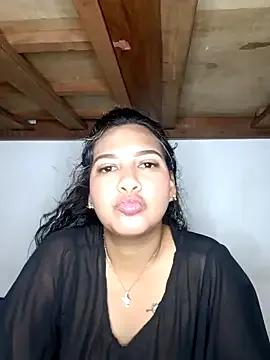 Vanessalux_ from StripChat is Freechat