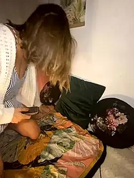Vanillezucker from StripChat is Freechat