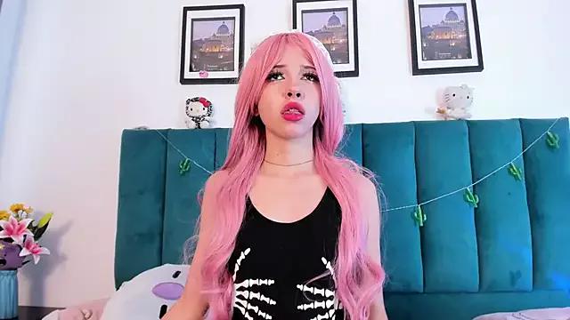 Try our streaming cams variety and talk on a personal level with our adorable girls streamers, showing off their bountiful shapes and dildos.