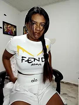 Vannesitha25 from StripChat