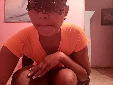 Vannesth20 from StripChat