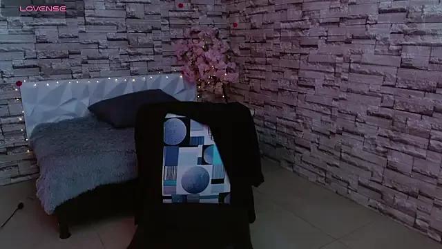 Try our streaming cams variety and talk on a personal level with our adorable girls streamers, showing off their bountiful shapes and dildos.