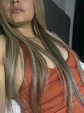 vellaAngel from StripChat