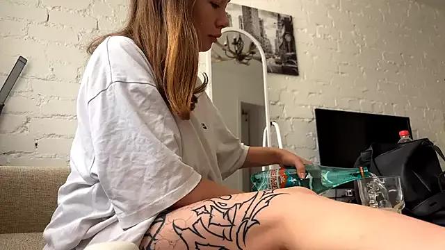 Try our streaming cams variety and talk on a personal level with our adorable girls streamers, showing off their bountiful shapes and dildos.