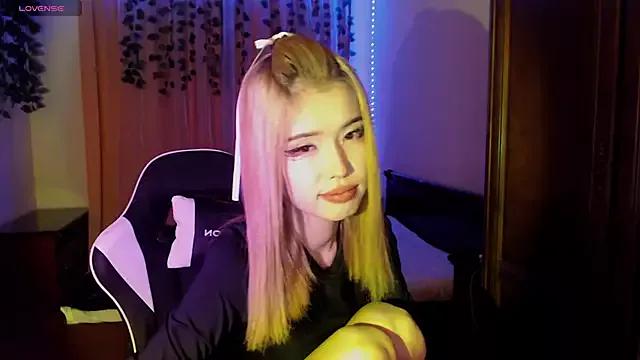 Velvetsky_1 from StripChat