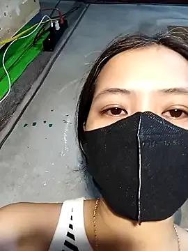 Venessa from StripChat is Freechat
