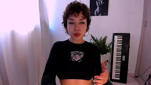 venus_azul from StripChat is Freechat
