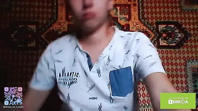 venus_in_flames from StripChat is Freechat